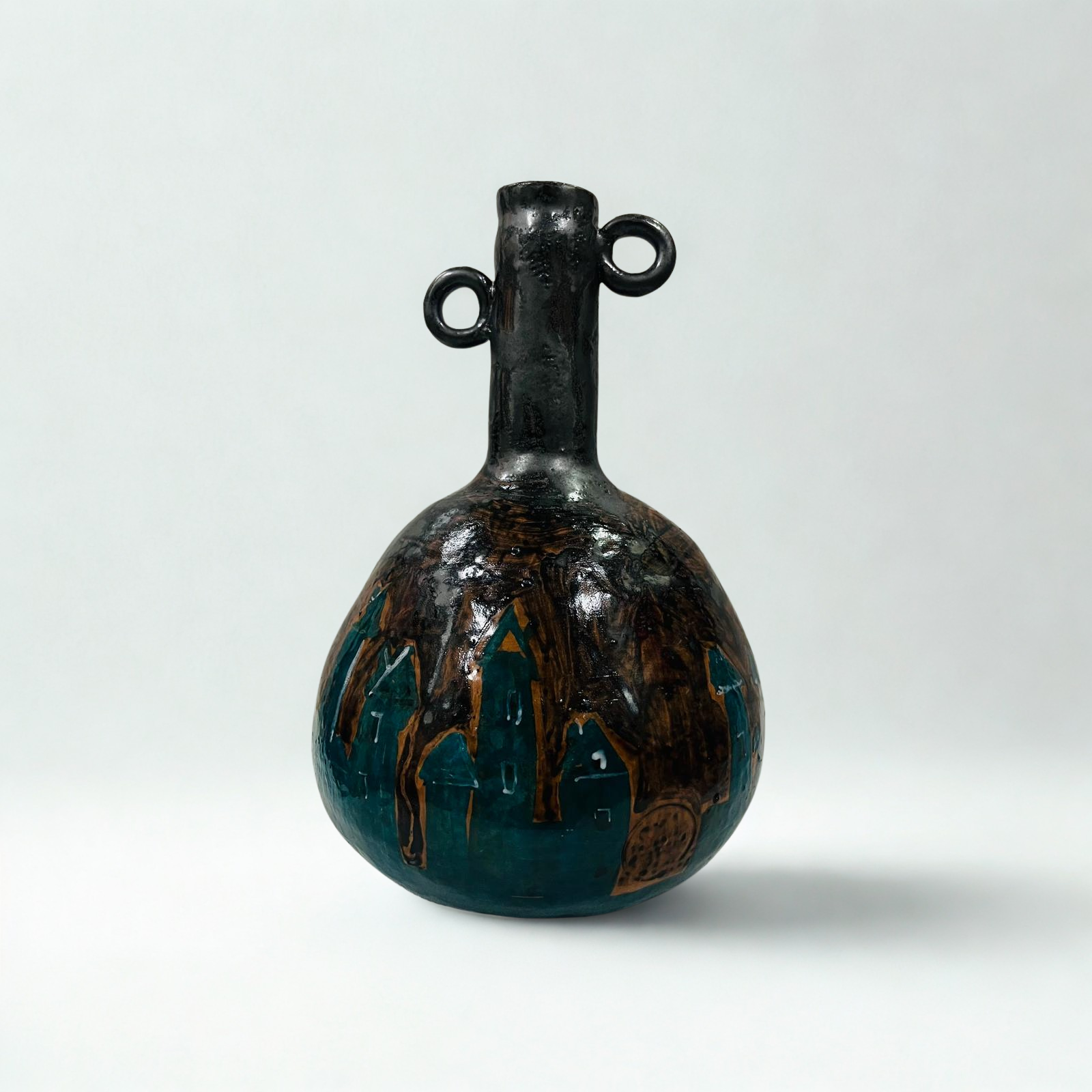 Vază „Oraș de Noapte” – piesă decorativă unicat