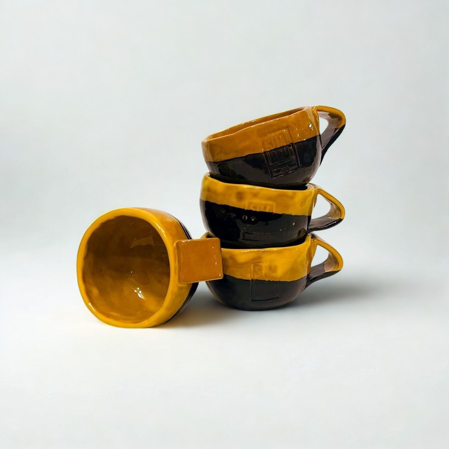 Set 4 căni ceramice glazurate „Amber & Black”