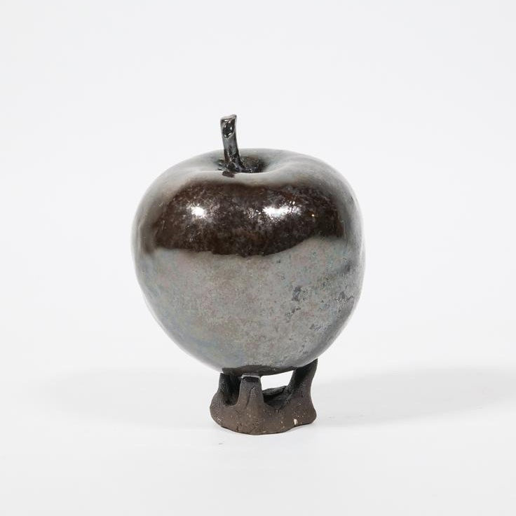 Sculptură ceramică „Măr Argintiu”