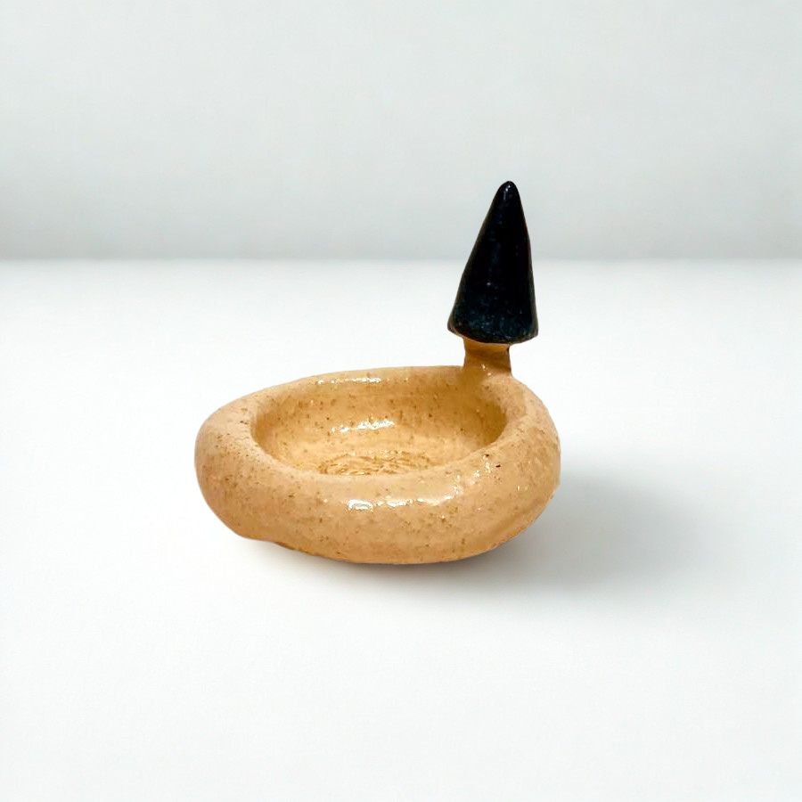 Suport lumânare ceramic „Brăduț de sărbătoare”