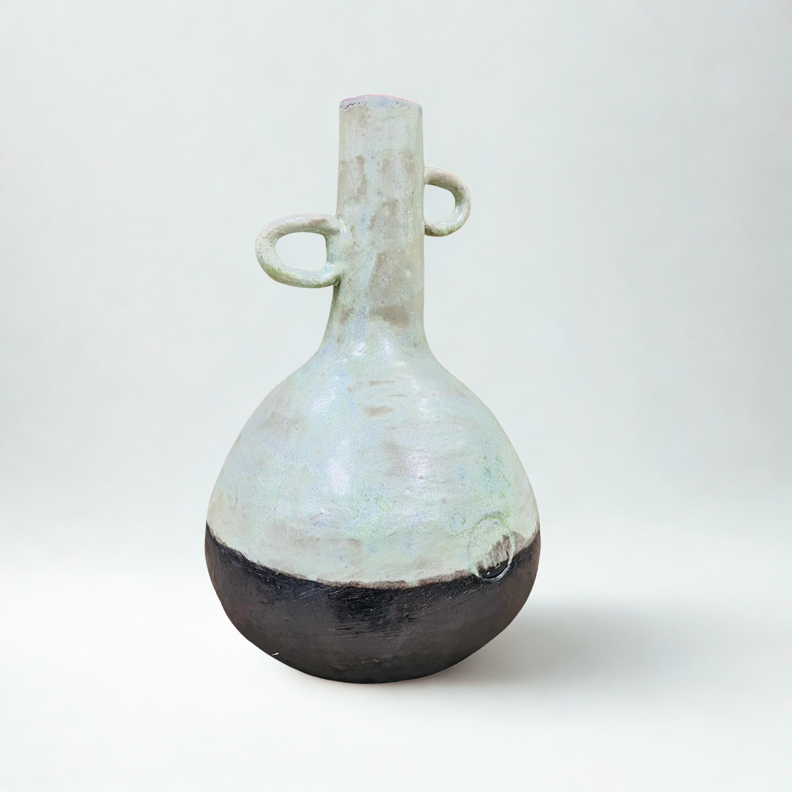 Vază ceramică „Verde de Pământ”