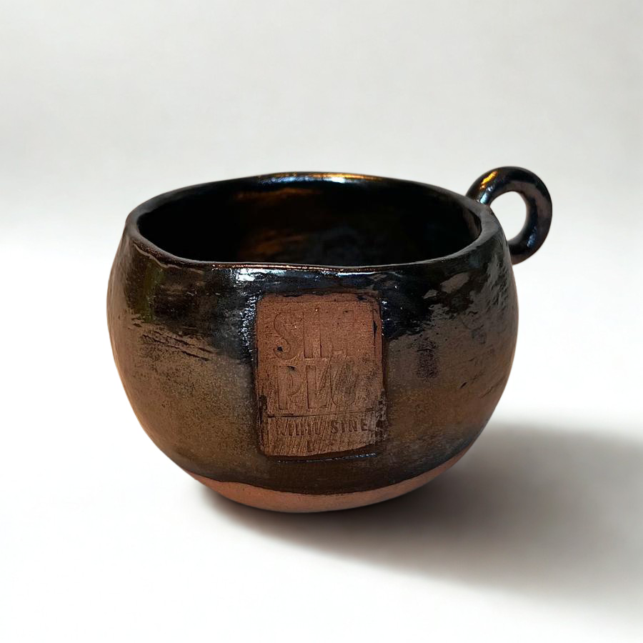 Cană ceramică glazurată „Noapte Lucioasă”