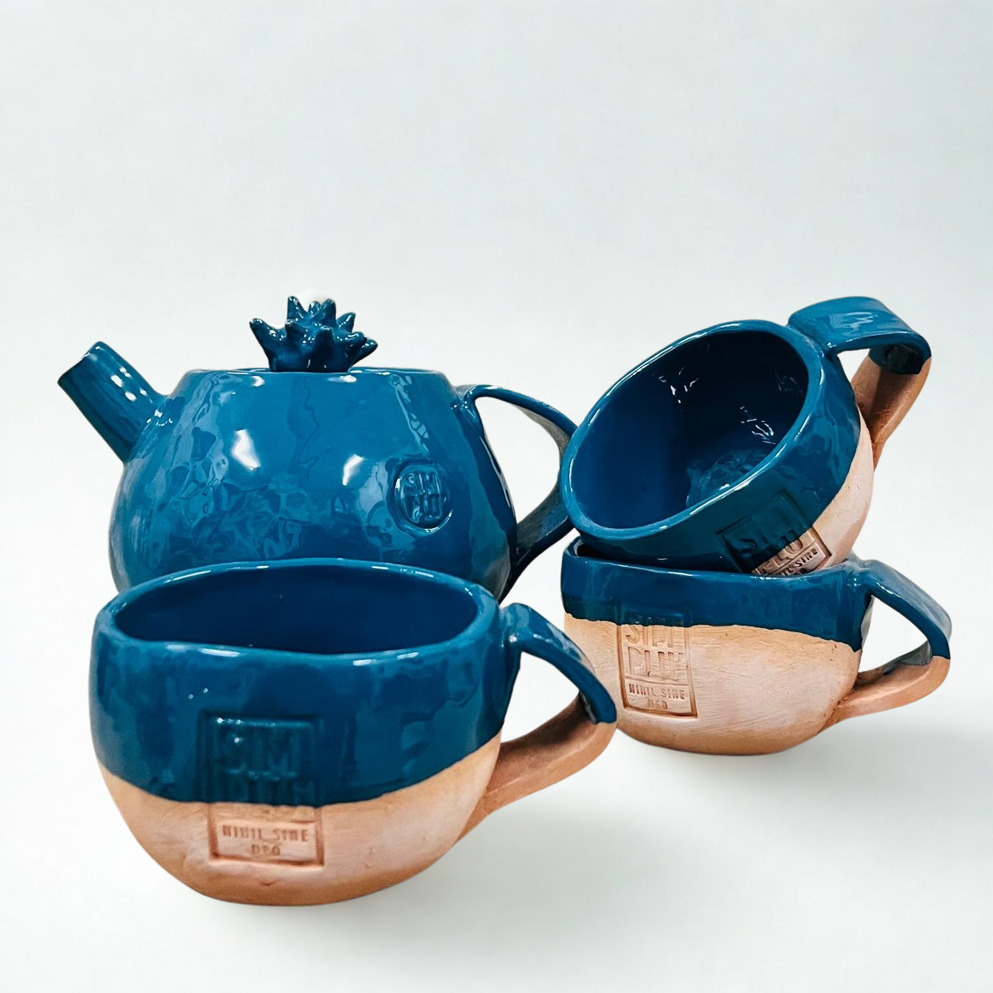 Set de ceai „Albastru Ceramic” – ceainic cu 3 cești