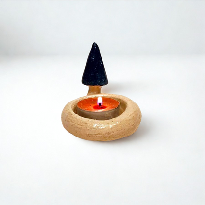 Suport lumânare ceramic „Brăduț de sărbătoare”