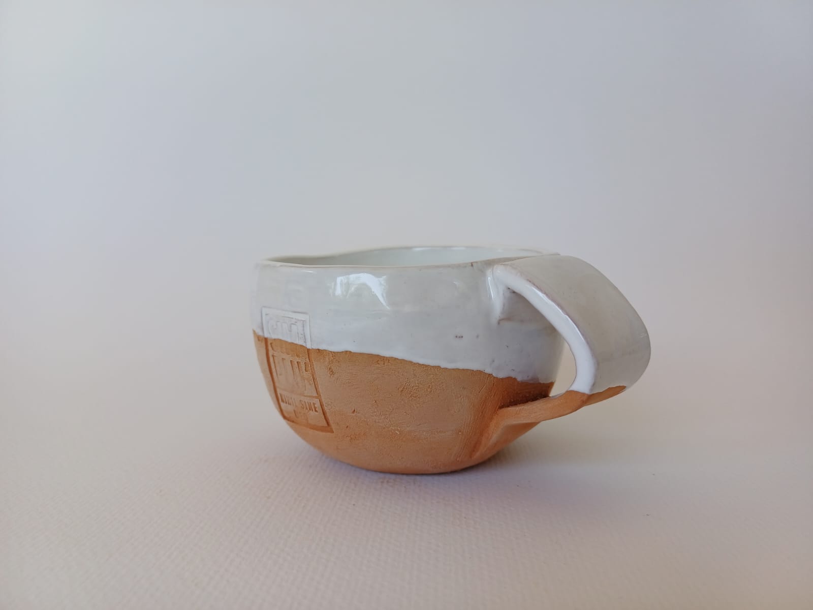 Cană ceramică „Liniște de Lut”