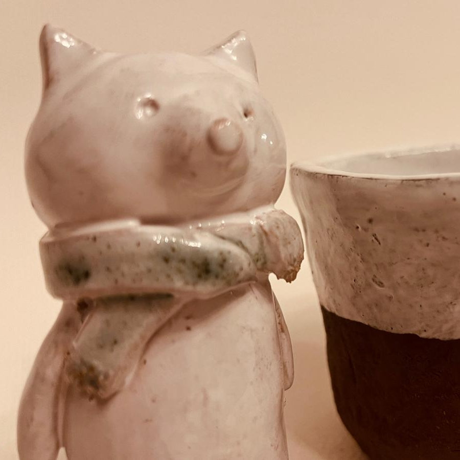 Set ceramică artizanală „Ursul cu fular”